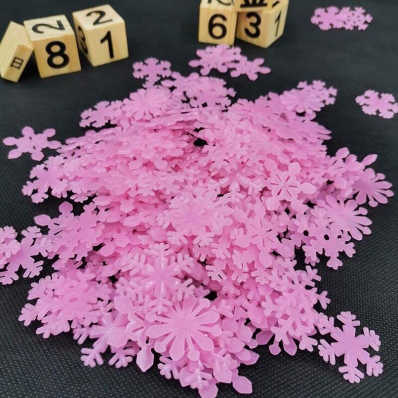 50pcs Window Decorations In The Dark Glow Snowflake Fluorescent Lamp 3D Sticker Christmas Children Bedroom Decoration: pink