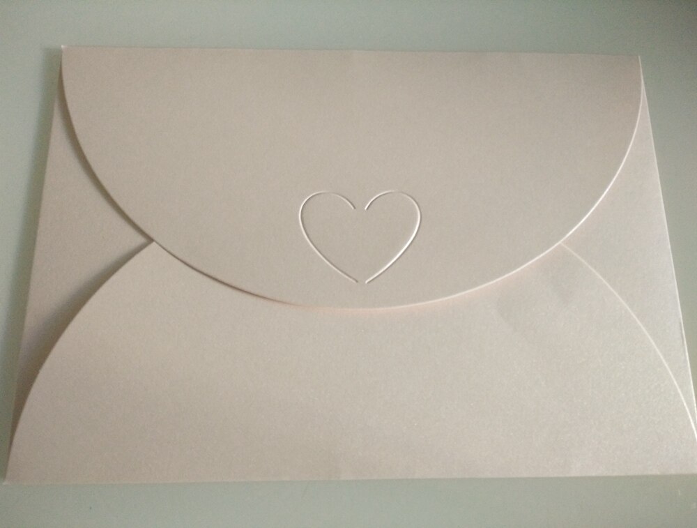 Free 5X Love heart Buckle Pearl Envelopes Wedding Invitations Year Greeting Cards Christmas Cards 19.5x13.5cm: peach