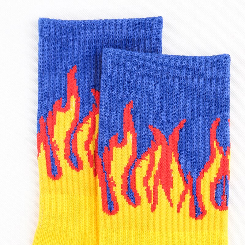 Unisex Flame Black White Yellow Fire Sokken Novelty Hip Hop Harajuku Socks Skateboard Calceines Mujer Street Skarpetki Socks