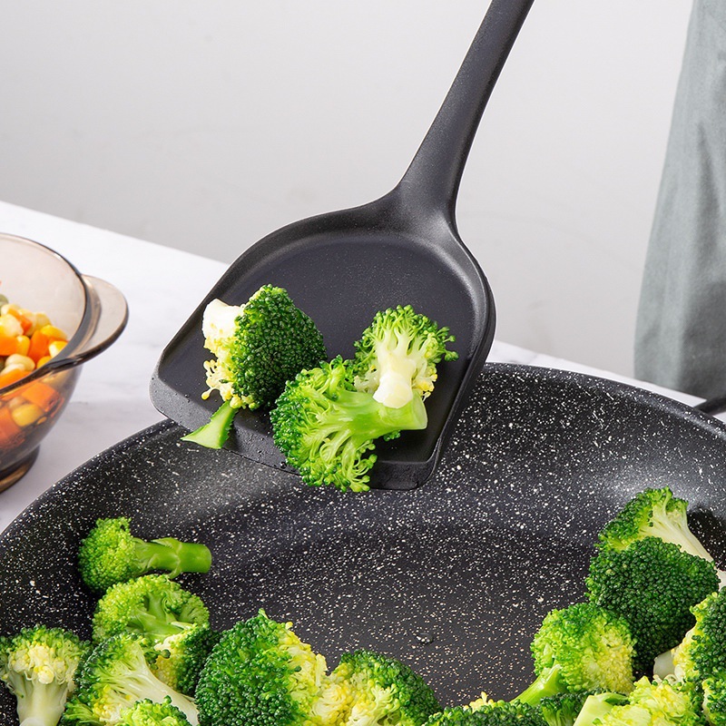 Black Silicone Kitchenware Set Utensils Cooking Tools Non-Stick Spatula Spoon Colander Baking Supplies Kinds Kitchen Tools