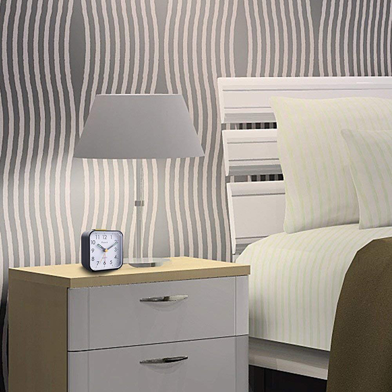 Silent Alarm Clock Electronic Digital LED Night Luminous Children's Alarm Clock With Sound Snooze Function Table Desktop Beside