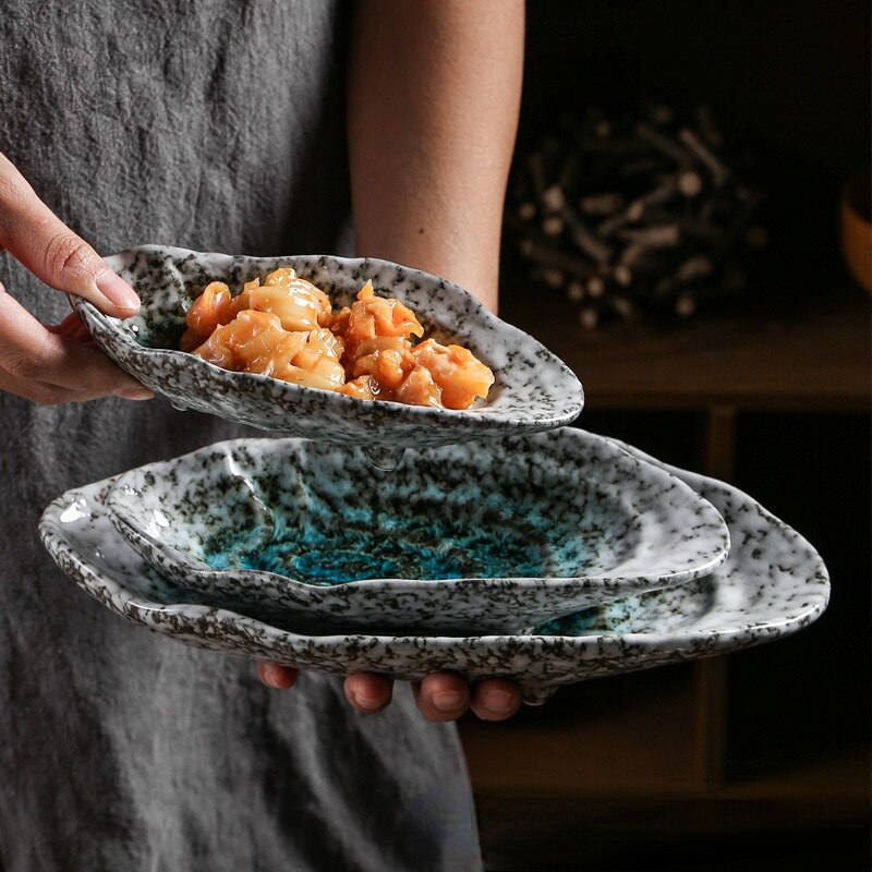 Shell Shape Ceramic Tableware Sushi Dishes Sashimi Snacks Plate Oyster Shell Dish For Japanese Restaurant Hotel