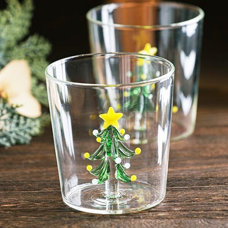 Nowy kreatywny szklany kubek świąteczny 3d Kubki choinkowe Szklany kielich czerwonego wina Przezroczysty kubek robić kawy z sokiem mlecznym Prezent świąteczny