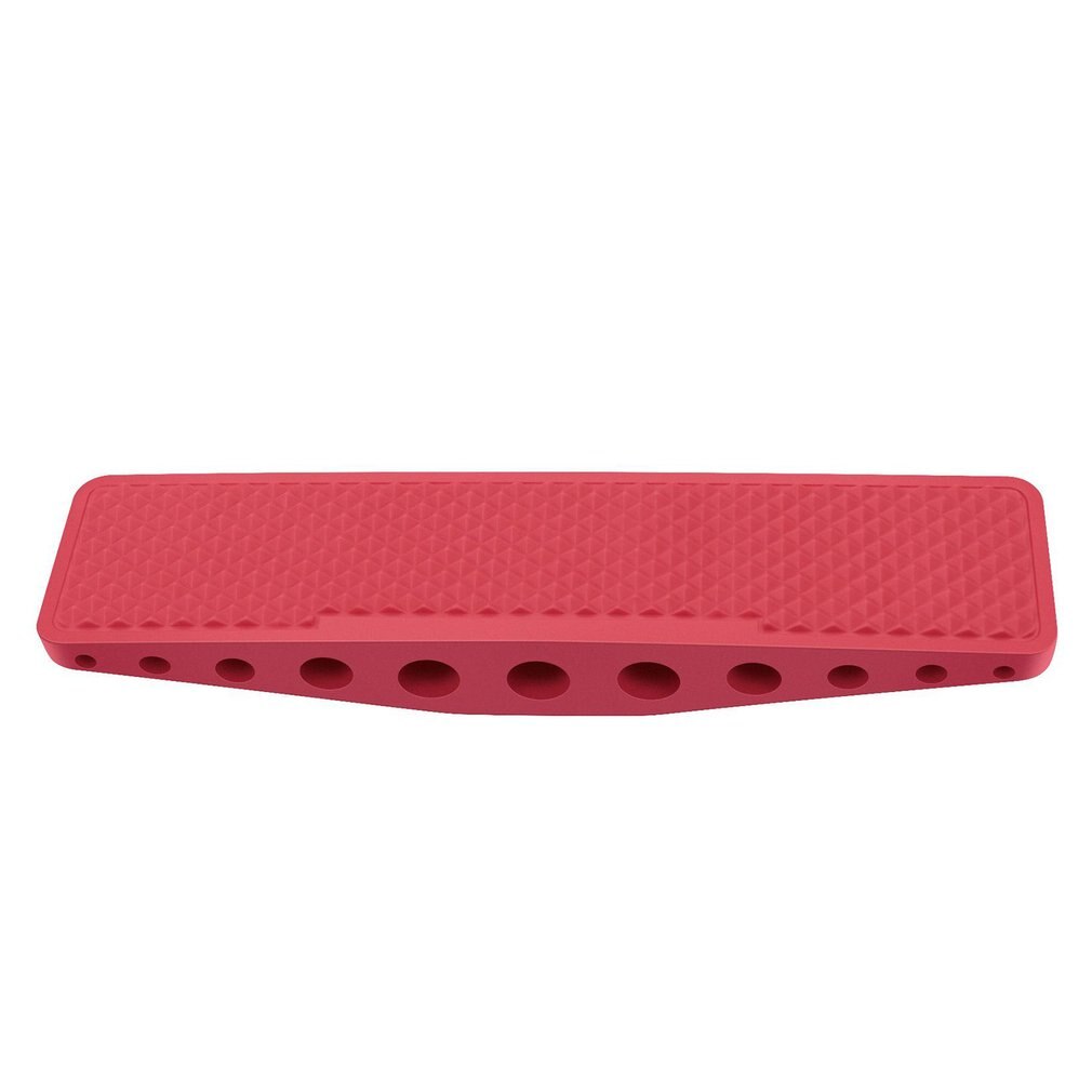 Etrille métallique. Brosse, peigne, accessoires de toilettage pour l'hygiène des Etrille métallique. Brosse, peigne, accessoires de toilettage pour l'hygiène des