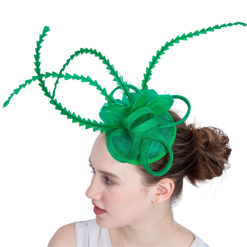 Grønn fast sinamay festfascinator lue sposa kirkehatter bryllup hårtilbehør fjærdekor hodeplagg på hårspenner syf 130
