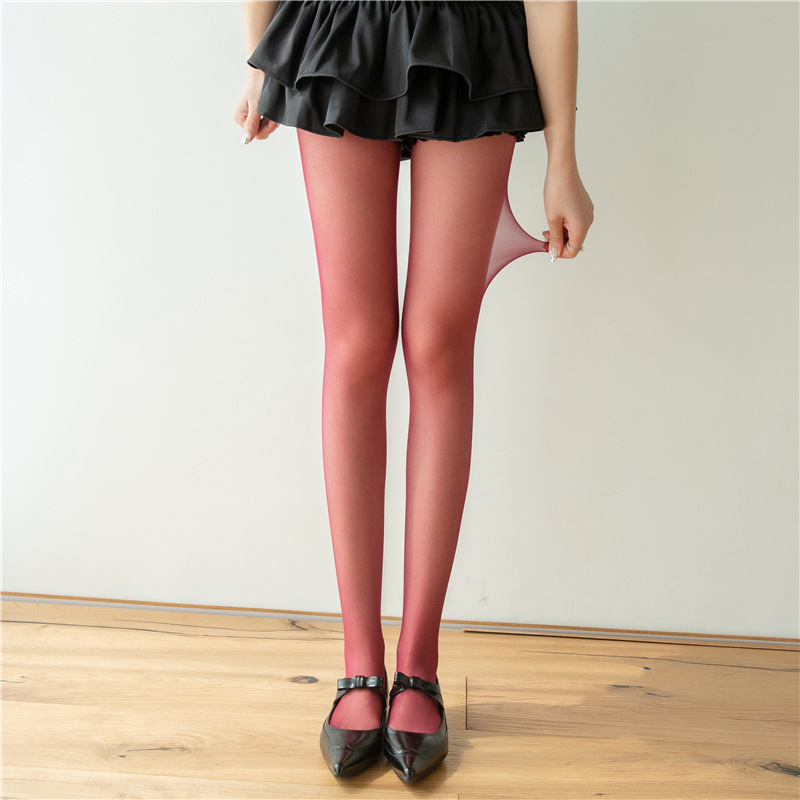 2025 Zomer 17 Kleuren Sheer Matte Fluwelen Panty vrouwen Transparante Zijden Kousen Dames Ultra Dunne Kleurrijke Panty: Bordeaux