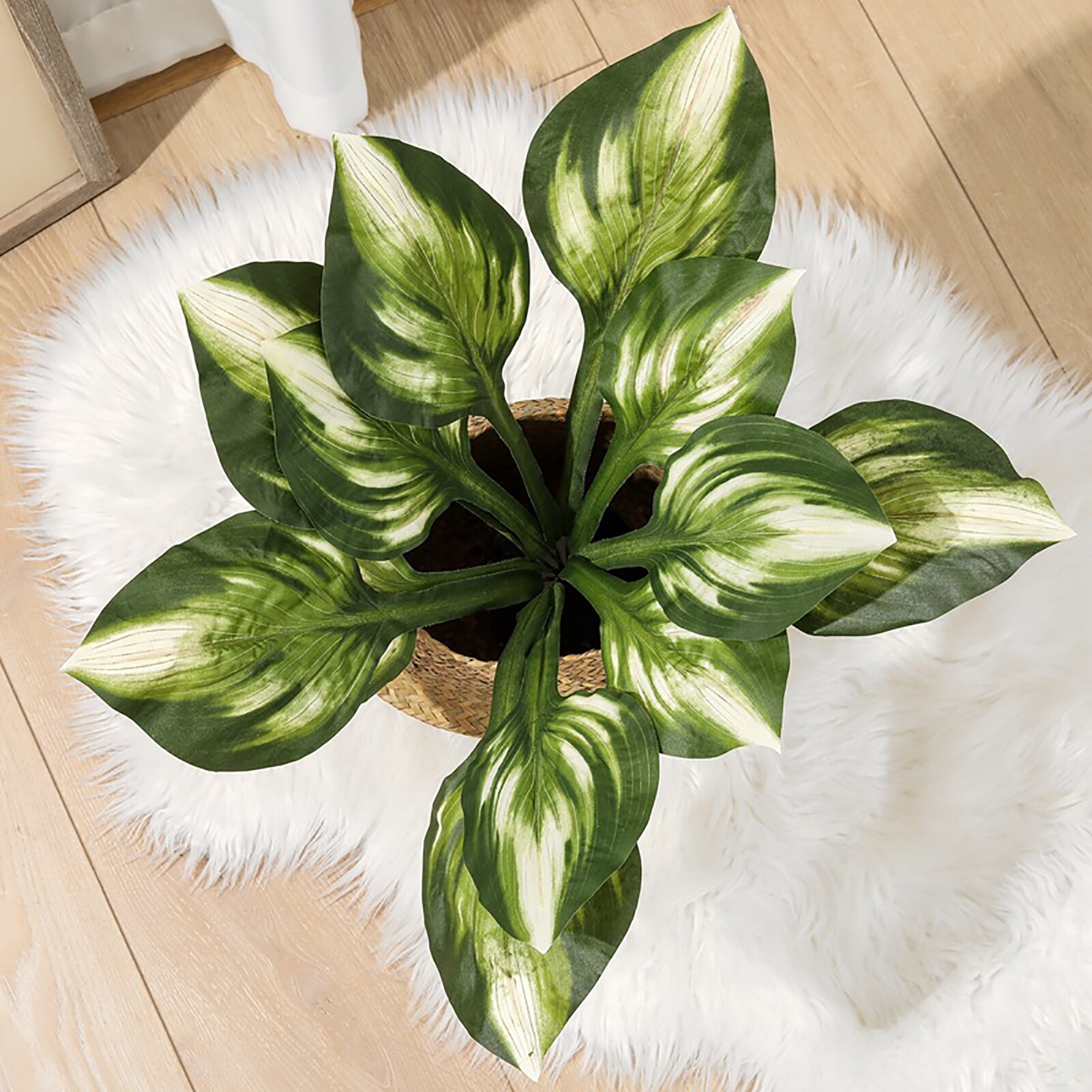 Lifelike Simulated Flowers Artificial Green Leaves DIY Plant for Garden Decor