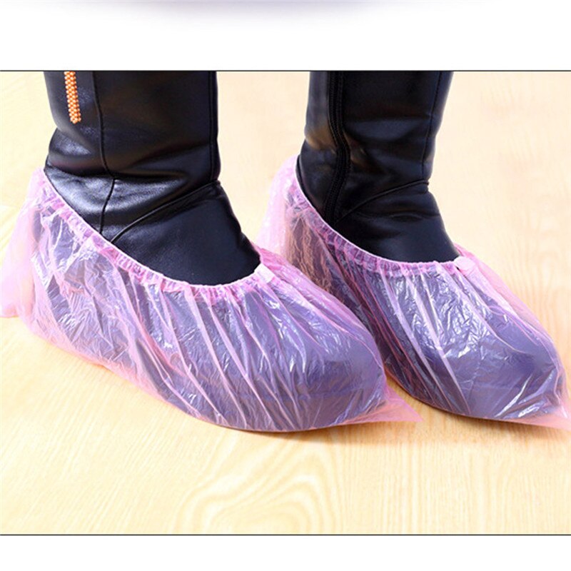 100pc engangs støvleovertræk plastik tykt udendørs vandtæt skoomslag elastisk beskyttende tæppe hjem резиновые сапоги @d