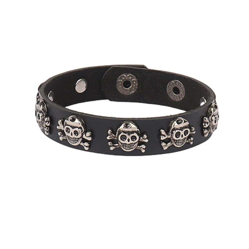 Bracelet gothique Punk crâne, chaînes en métal, pointes à rivets, en cuir Pu, manchette large, bijoux pour femmes et hommes, 2023