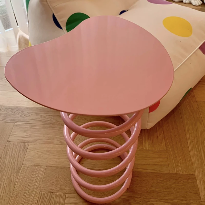 Rosa macaron vår vardagsrum soffa bord ins vind forntida flicka kärlek sida några nät röd enkel personlighetsförändring skopall