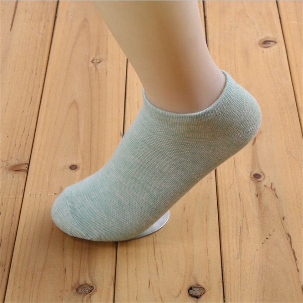 1pairs/Lot Candy Colors Women Ankle Socks Breathable Funny Cute Solid Color Plush Boat Socks Women Lady Girl Art Sock Short Sox