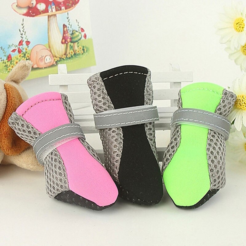 Pet Dog Rain ShoesDog Booties Rubber Portable Anti Slip Waterproof Dog Cat Rain Shoes Autumn and Winter S/M/L/XL
