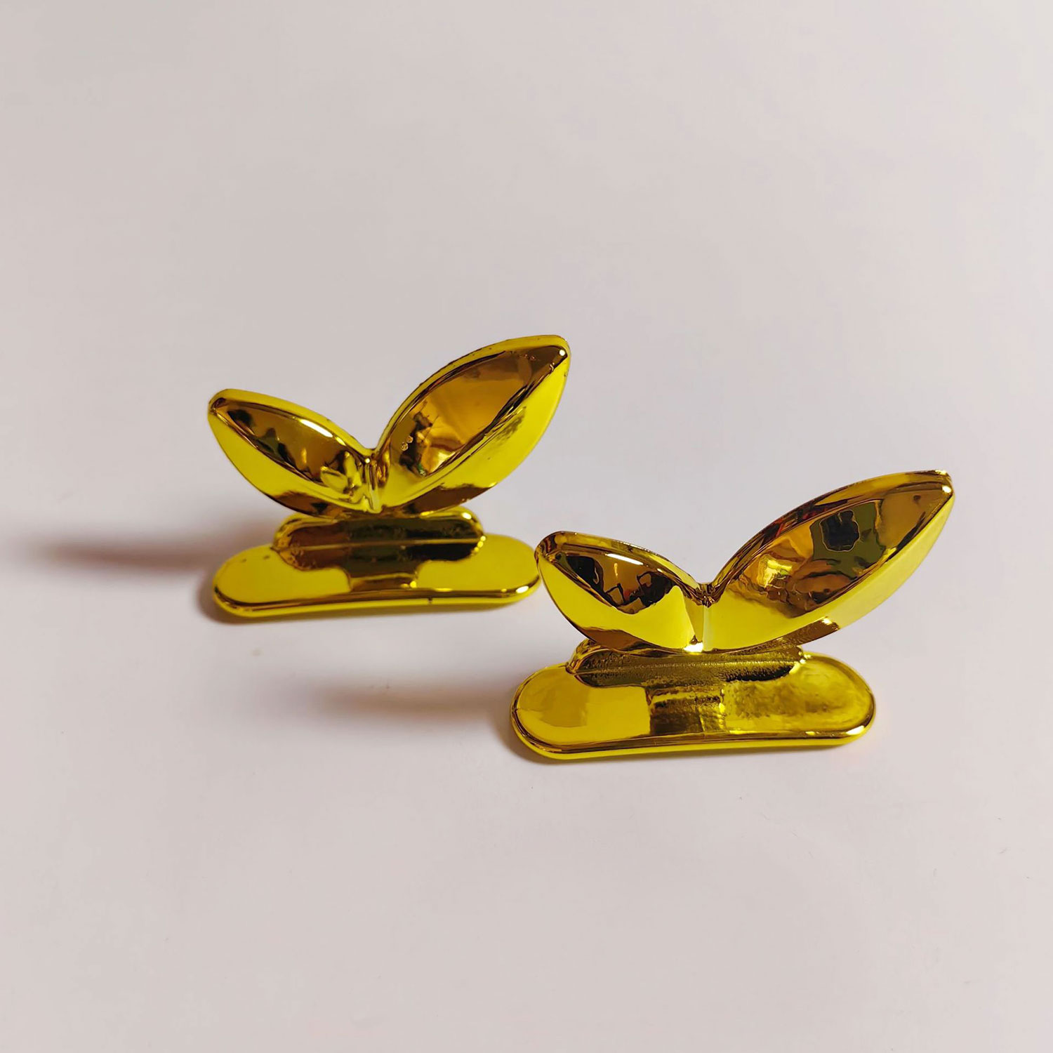 2Pcs Multifunctional Portable Leaf Toilet Seat Lifter Bathroom Non-dirty Hand Toilet Seat Flip Artifact Door Drawer Puller: Gold