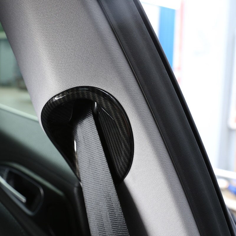 2 st kolfiber stil för alfa romeo giulia abs krom främre bältesskydd trim biltillbehör