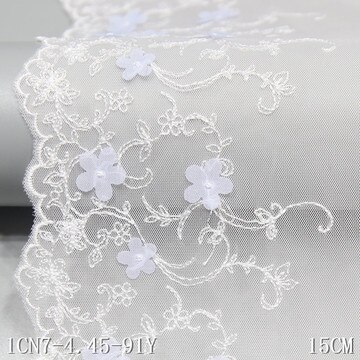 Dentelle Brodée 3D Fleurs - 1 Yard (140cm Large), Polyester, Pour Robes Mariée, Artisanat DIY