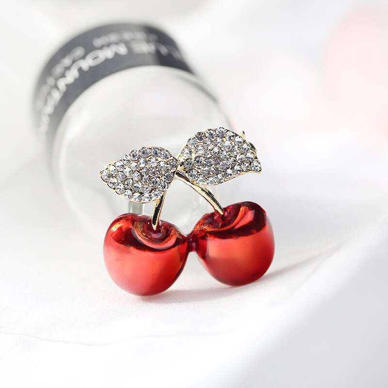 Cute Cherry Brooch Pin Simple Small Brooch Woman Crystal Jewelry Clothes Accessories