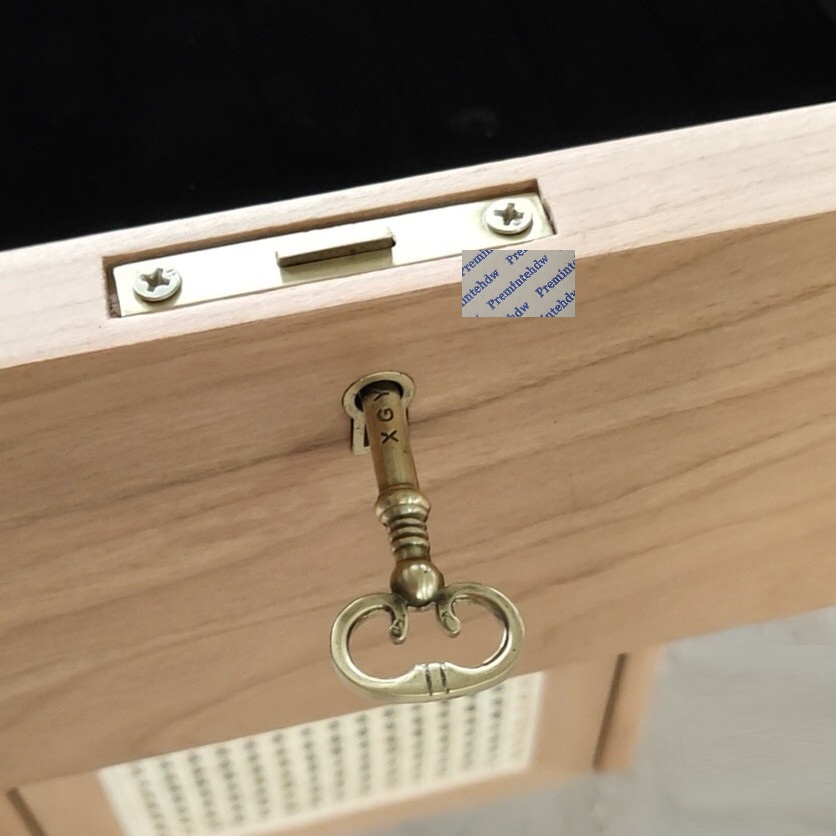 Serrure de boîte MELCase en laiton antique avec clé à sceptre, armoire classique