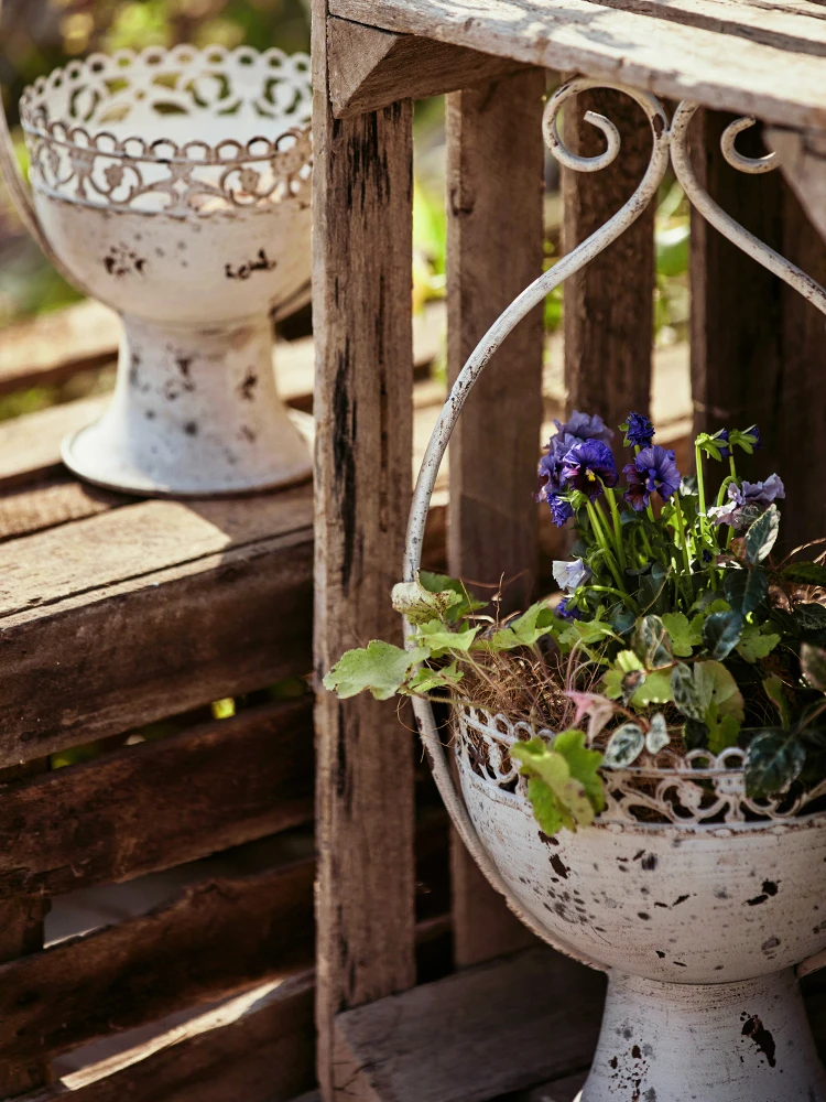 Metal jernarbejde retro vintage urtepotte have balkon gårdsplads plante vase boligindretning hvid urtepotte dekorere ornamenter