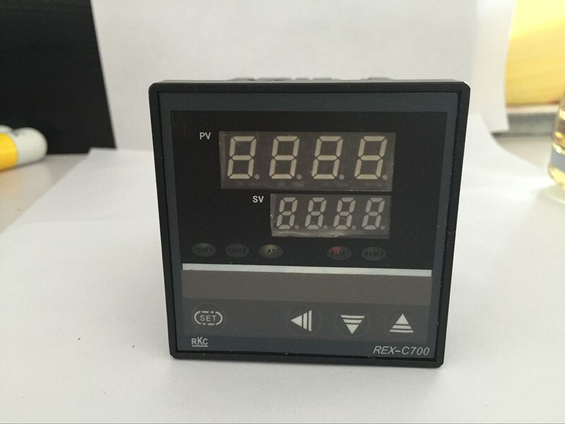 AC100-240V Temperature Controller RKC REX-C700 Thermocouple/PT100 Input Relay Output 72*72mm