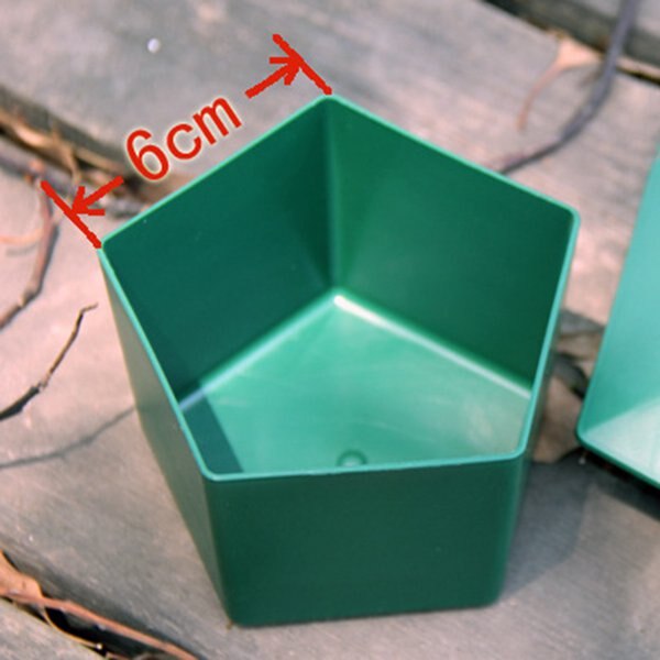 6 Pcs Snail Traps Garden and Vegetable Garden Snail Traps Sanitation and Convenience Physically Killing Snail Cages