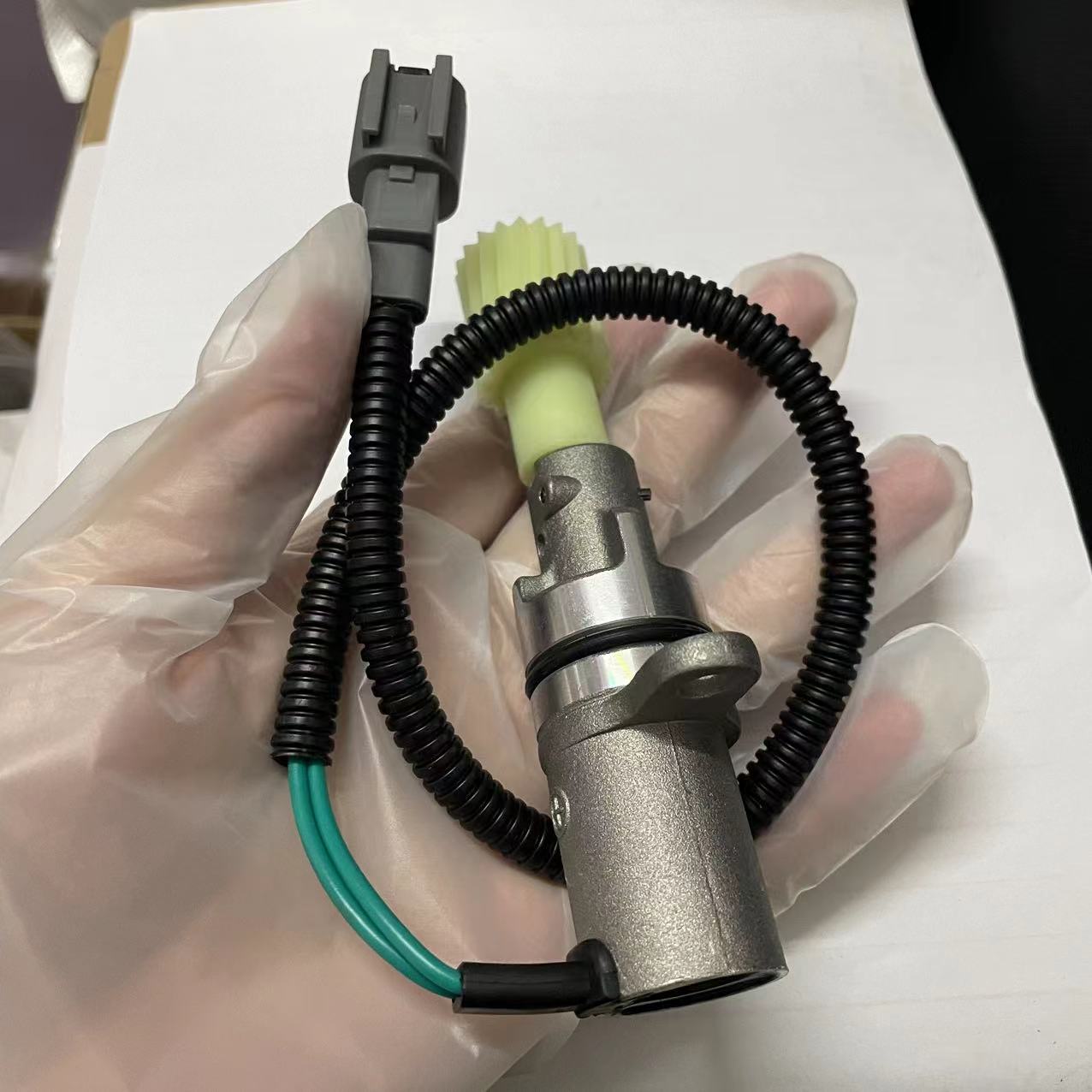 1x 2501074 Sensor de velocidad del vehículo P01 de para Niss-an- D21 Fron-tier 98-01 Pick-up 1995-1997 Pathfinder- 25010-74P01