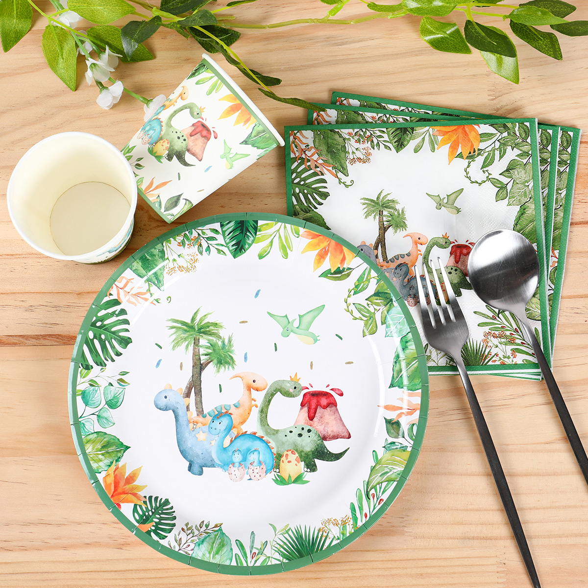 Jednorazowa zastawa stołowa z dinozaurem Rzek Dinozaur Dekoracja urodzinowa Dzieci Chłopiec Baby Shower Dżungla Safari Urodziny Supplies