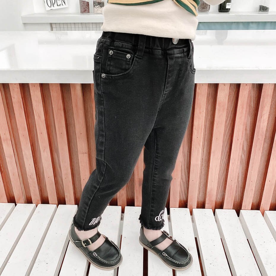 Jeans Für Mädchen knapp Kleinkind Mädchen Jeans Stickerei Jeans Mädchen lässig Stil Kleinkind Baby Mädchen Kleidung: 4T