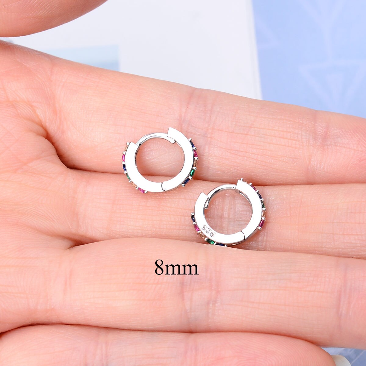 Piercing Studs Women Small Hoop Earring Huggies Ear Circle Rings Cartilage Earlobe Tragus Man Girls Tiny Hoops: Silver rainbow 8mm