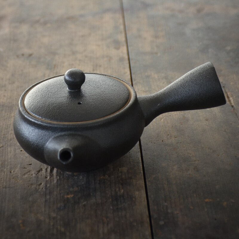 LUWU japanse keramische kyusu theepotten chinese kung fu thee potten drinkware 200ml: Black