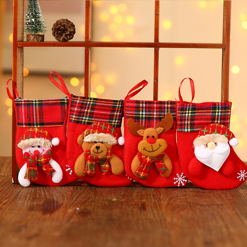 4 teile/los Weihnachten socken tasche anhänger freundlicher Süssigkeit tasche Karikatur kleine socken tasche ornamente: Grün