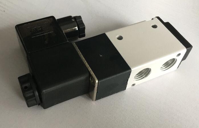 Válvula Solenoide eléctrica Airtac de 3 vías y 2 posiciones, 3V210-08, tamaño de puerto de 1/4&quot;