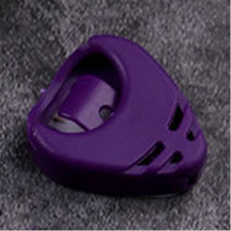 10PCS Guitar Picks Box Durable Plastic Plectrum Case Celluloid Mediator Holders Bass Acoustic Guitar Electric Guitar Accessories: PURPLE