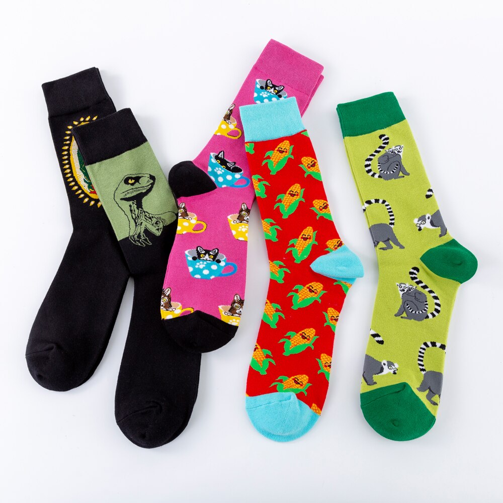 Harajuku glade mænds kausal besætning sokker sjove farverige tegneserie kat abe majs mønster nyhed kæmmet bomuld skateboard sokker