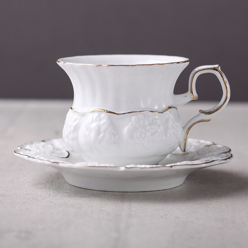 Taza de café de cerámica rosa, escultura creativa, juego de platillo, tazas de té chapadas en oro de flores, tazas europeas Kubek de porcelana, AC50BD