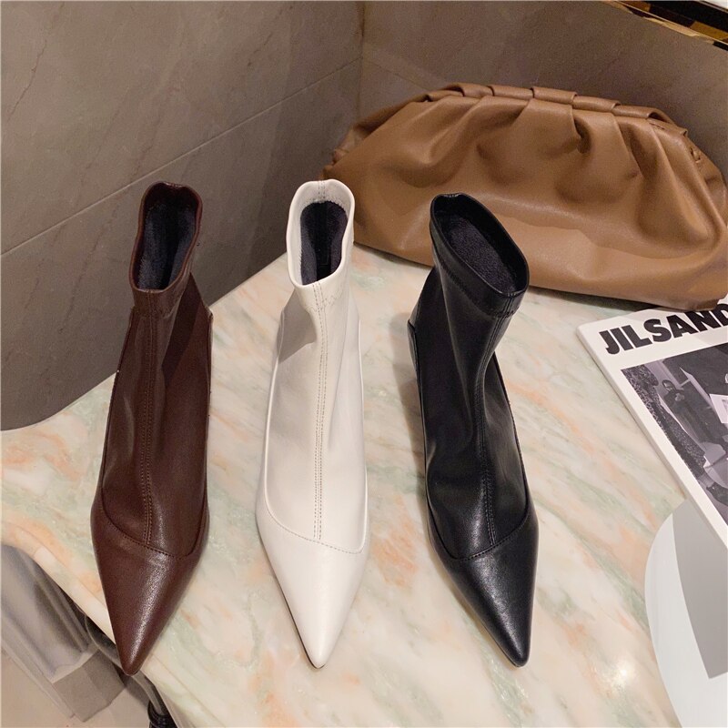 Vit spetsad tå dam sock boots låga tunna höga klackar stretch tyg boots dam varm päls slim fit slip on ankel boots skor