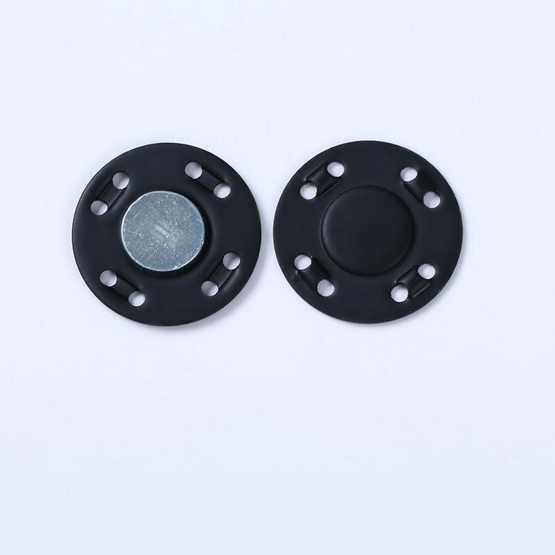 A pair Magnet Buttons Sewing Supplies Magnetic Clothing Invisible Magnet Buttons Metal Buttons Handmade DIY Clothing Decoration: 04 / 20mm
