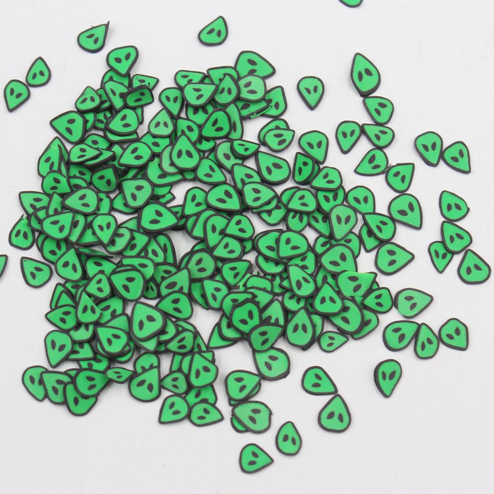 100g/ lot aliens polymeer zachte klei grimas plakjes schotel man sprinkles voor kunst decoratie knutselen vulmiddel accessoires: 5mm- een