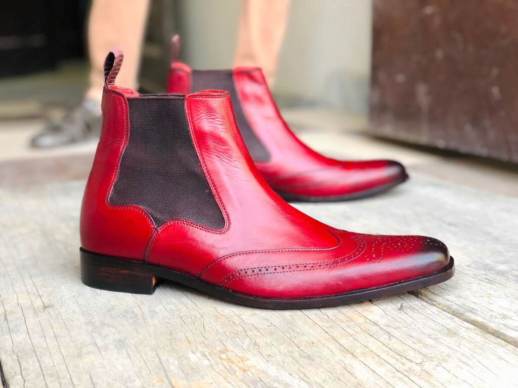 Män pu-läder slip-on ankelskor spetsiga tå lågklackade stövlar manliga casual vingspets stil chelsea boots  tv794