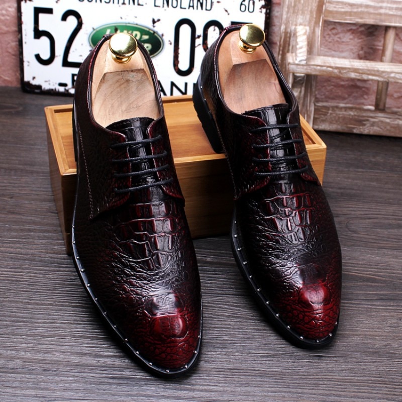 Nouveaux hommes Crocodile robe en cuir chaussures à lacets chaussures de fête de mariage bureau Oxfords appartements grande taille hommes