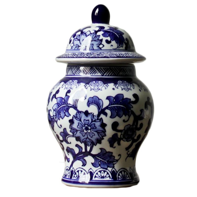 Jingdezhen porcelain hand painted blue and white porcelain general tank Chinese decoration classical home study decoration