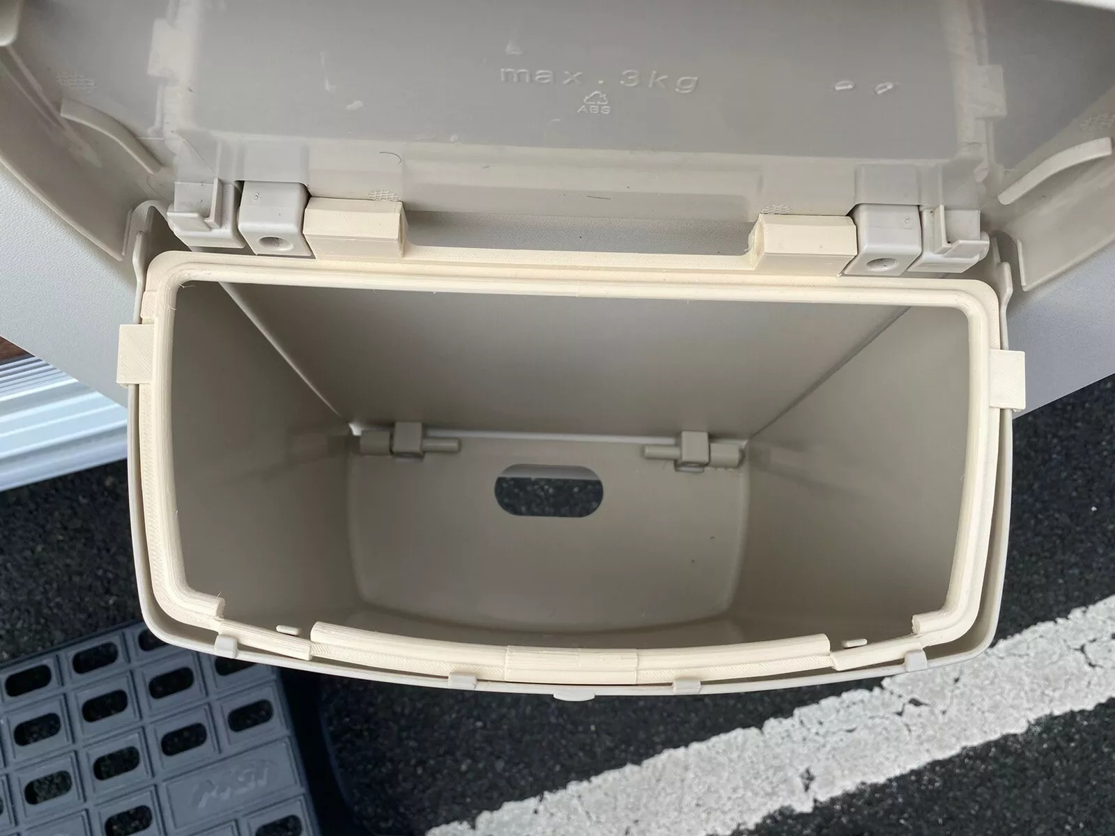 RV Trash Can Hartal Bracket Trash Bin D Ring Beige Interior Trash Storage Accessories For Hobby Dethleffs Lmc Caravan Motorhome
