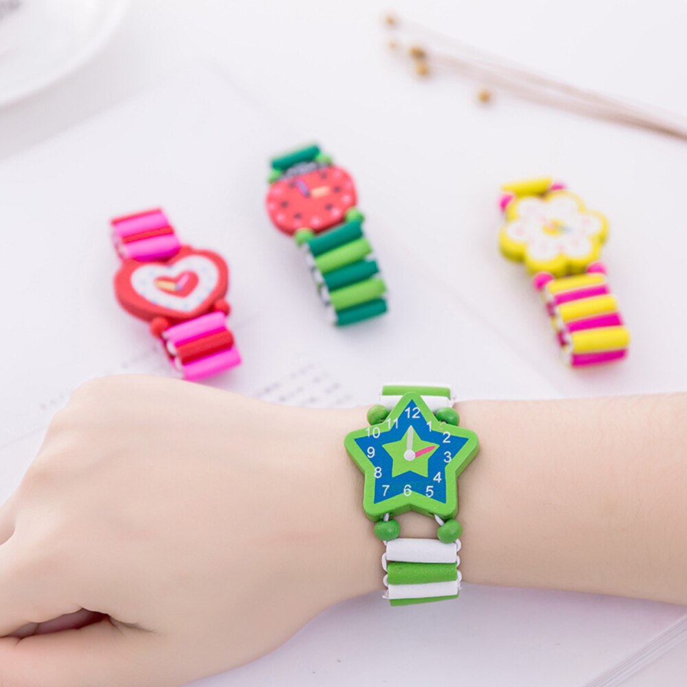 Kleurrijke Hart Ster Bloem Leuke Kids Houten Flexibele Armband Horloge Elastische Polsbandje Decoratie Speelgoed