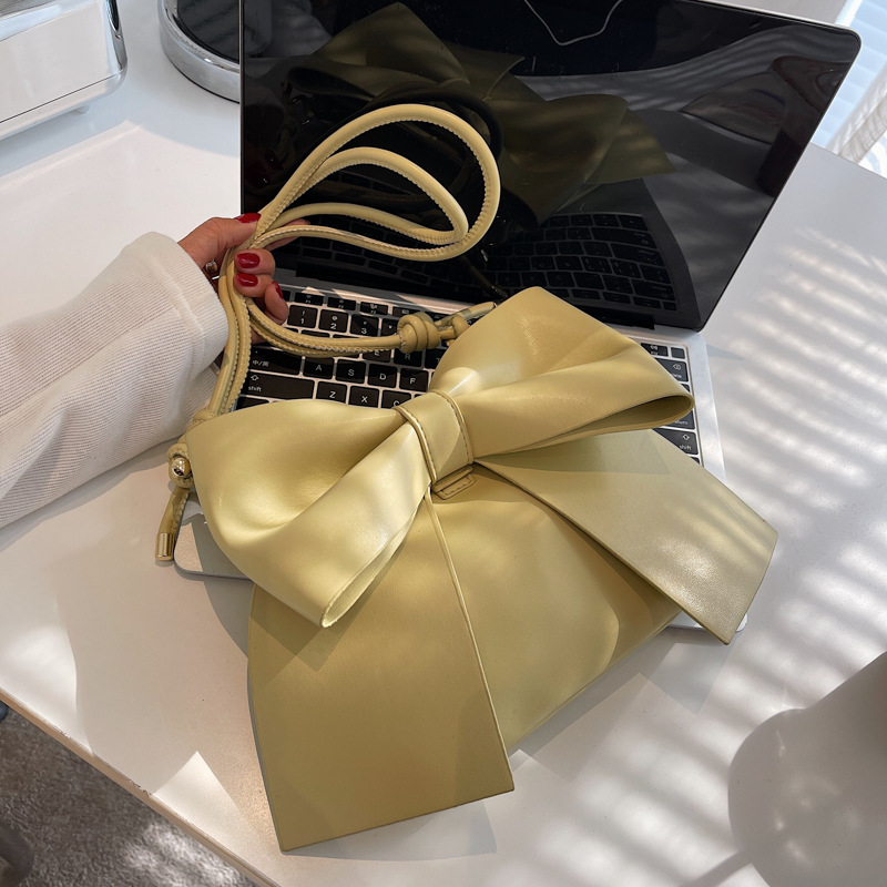 Texture Bow Small Bag Women&#39;s Bag 2022 Personality Simple Shoulder Underarm Bag All-match Messenger Bag: YELLOW