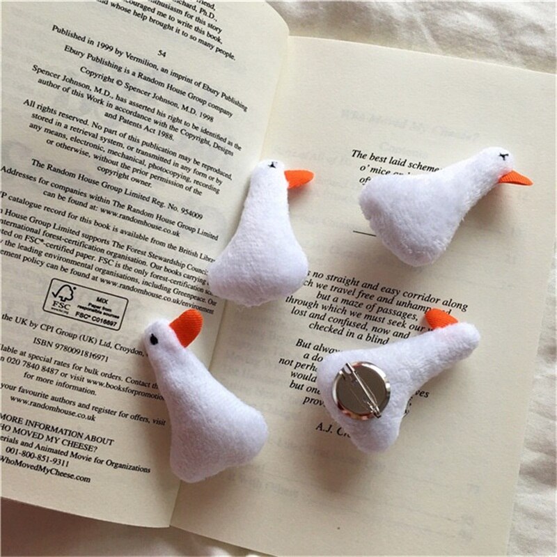 Nette Karikatur Weiße Ente Metall Emaille Brosche Persönlichkeit Modische Ente Abzeichen Stift modisch schick freundlicher Kleidung Rucksack Jewe