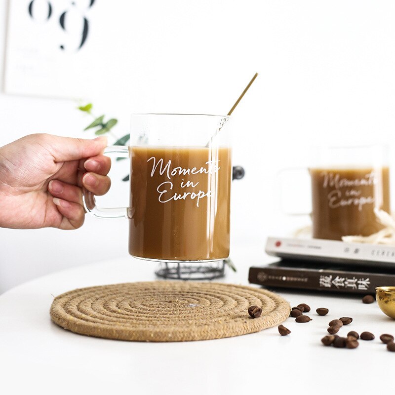 Transparent vitt brev kaffe tejuice chic muggar drycker efterrätt frukost mjölk morgonkopp köksutrustning glasmuggar