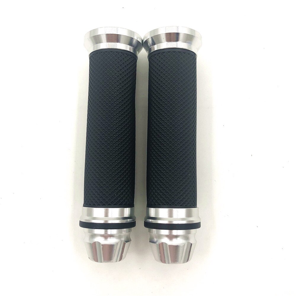 Motorcycle grips hand rubber pedal biker scooter handlebar modified throttle turn Grip Settle Handle Grips: Silver