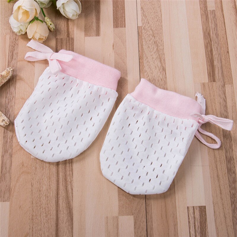 UK 1 Pair Newborn Anti Scratching Gloves Ice Silk Soft Mitten Protection Gloves: Pink