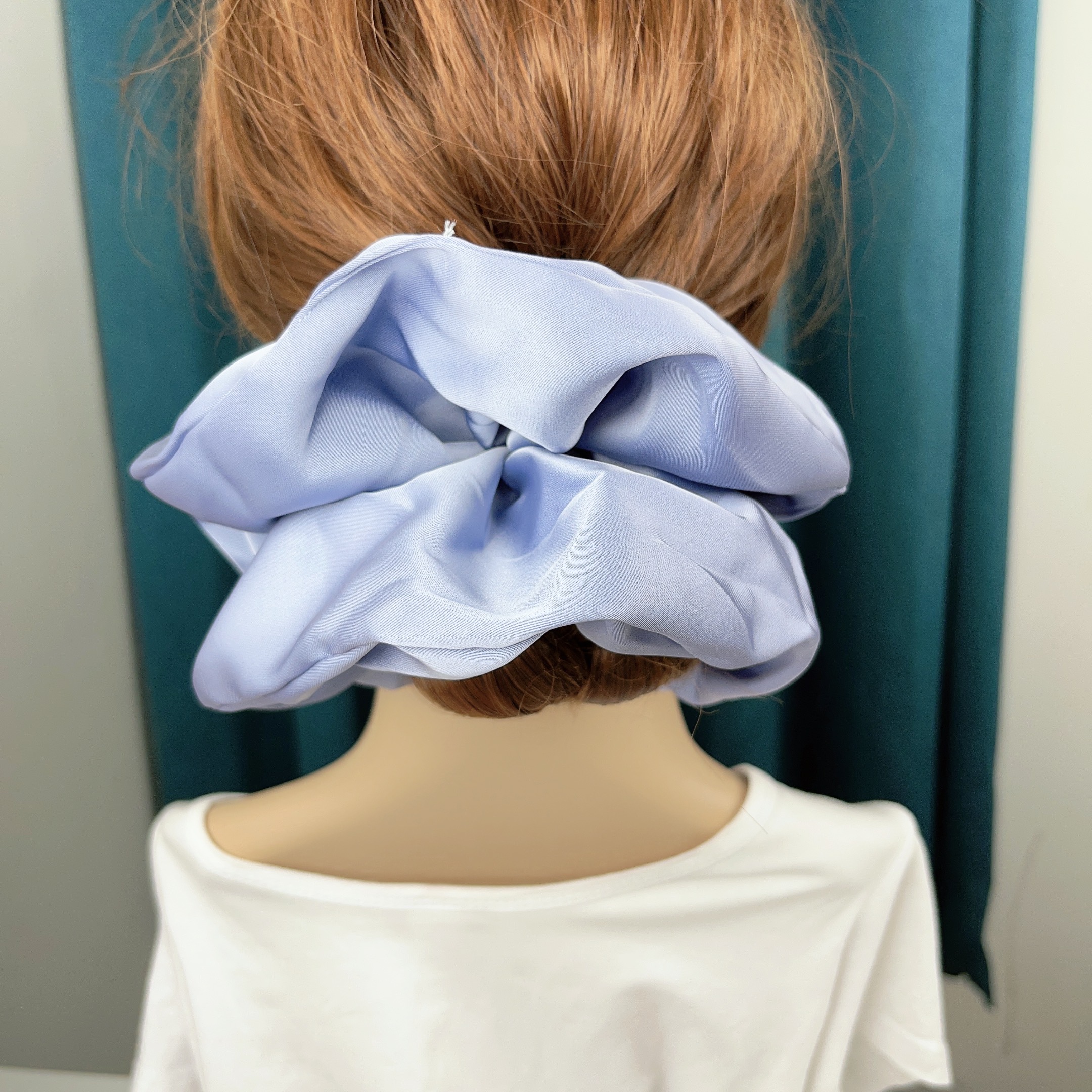 Scrunchies elásticos de seda sólida de gran tamaño para el cabello para mujeres y niñas, coletas de satén grandes, lazos para el cabello, bandas de goma, accesorios para el cabello,: Azul cielo