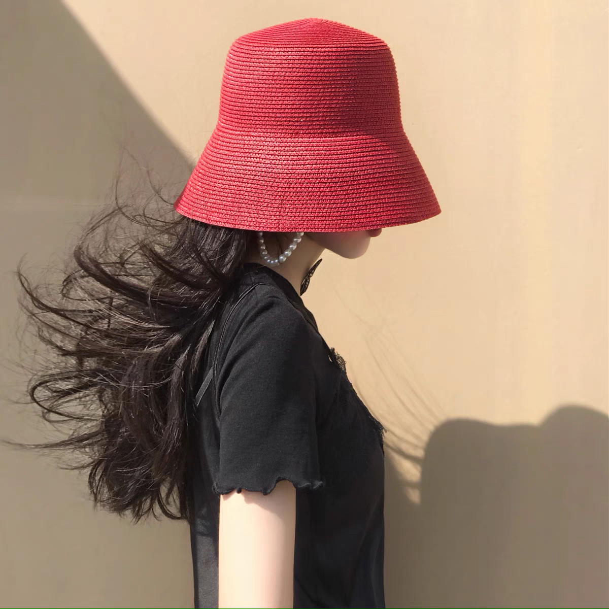 Dame Solhatt Strå - Blomstermønster - Casual - Solbeskyttelse - Liten Brem - Sommer Strand