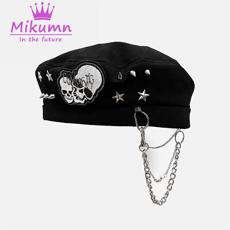 Harajuku gotisk dödskalle nitar kedja svart basker hattar kvinnor avslappnad grunge punk hip hop streetwear